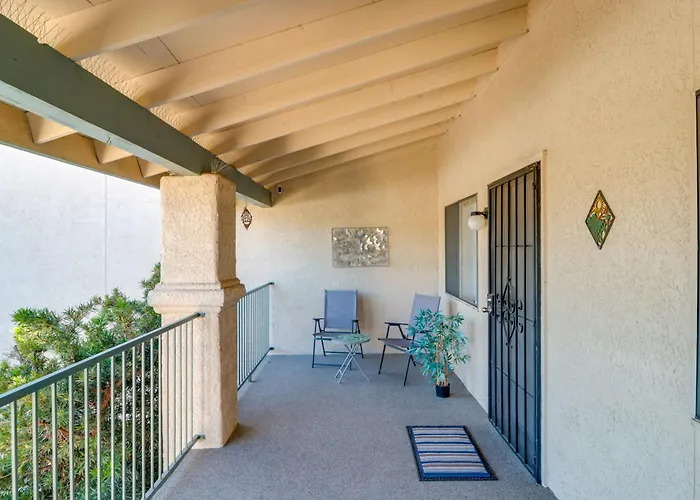 Holiday home Hike, Swim & Shop: W/ Balcony *